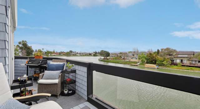 Photo of 52 Cape Hatteras Ct, Redwood City, CA 94065