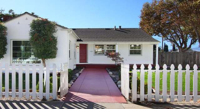 Photo of 489 Haydon St, Hollister, CA 95023