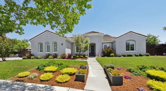 Photo of 2212 Canyon Cliff Ct, San Jose, CA 95138