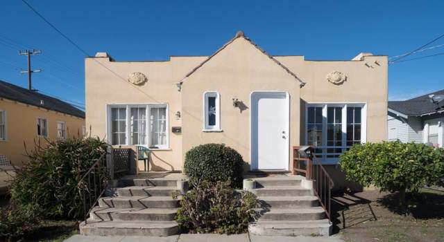 Photo of 394 Larkin St, Monterey, CA 93940