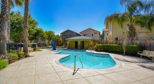 Photo of 470 Penhow Cir, Sacramento, CA 95834
