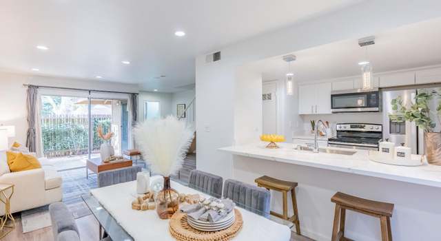 Photo of 220 Red Oak Dr Unit M, Sunnyvale, CA 94086