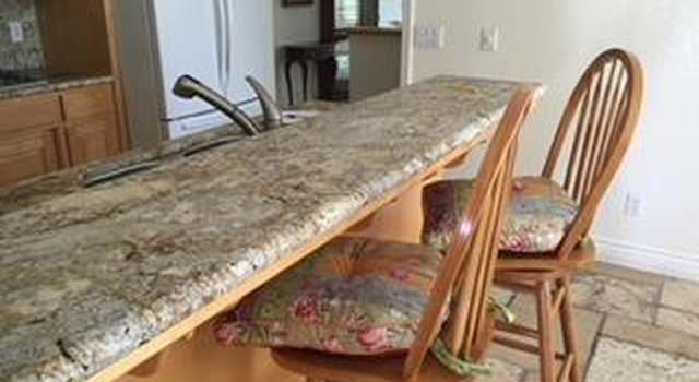 Photo of 905 Helen Dr, Hollister, CA 95023