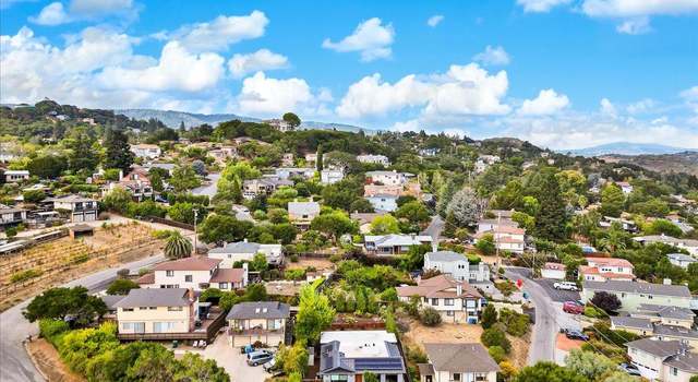 Photo of 3940 Brookline Way, Redwood City, CA 94062