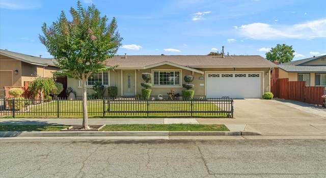 Photo of 1239 Swaner Dr, Gilroy, CA 95020