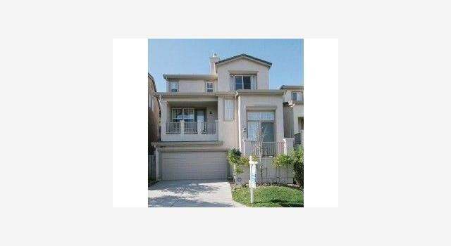 Photo of 337 BAY RIDGE Dr, Daly City, CA 94014