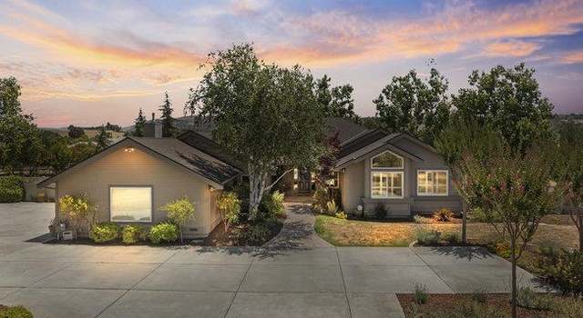 Photo of 5636 Sundown Ln, Tres Pinos, CA 95075