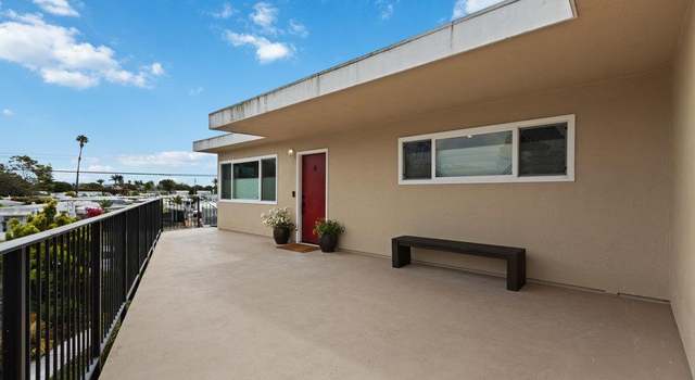 Photo of 911 38th Ave #4, Santa Cruz, CA 95062