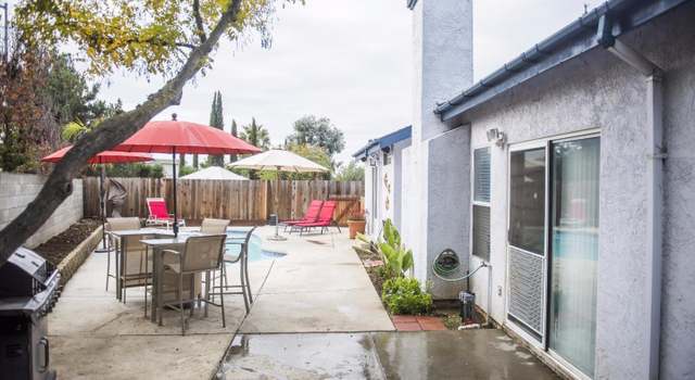 Photo of 1251 Crestview Dr, Hollister, CA 95023