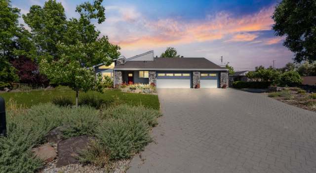 Photo of 141 Holliday Dr, Hollister, CA 95023