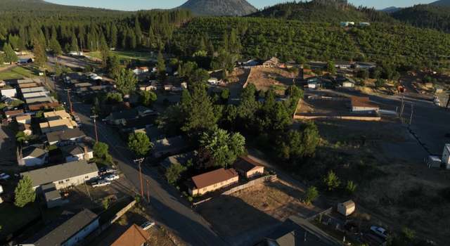 Photo of 563 Shasta Ave, Weed, CA 96094
