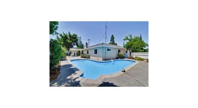 Photo of 13880 ESPADA Ct, Saratoga, CA 95070