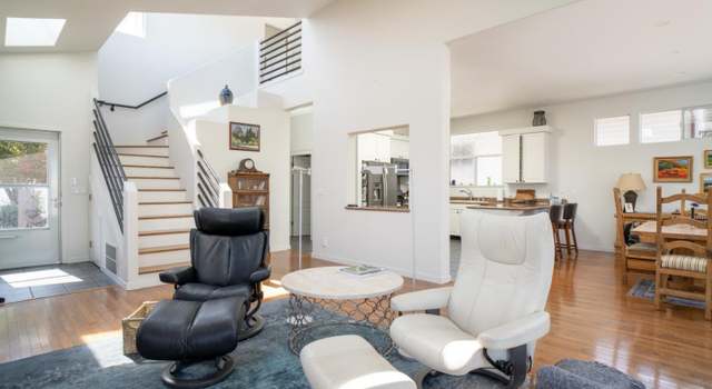 Photo of 928 Hellam St, Monterey, CA 93940