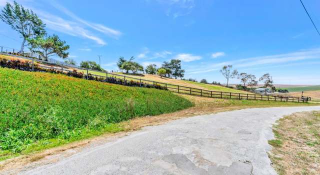 Photo of 501 Trail Dr, Moss Landing, CA 95039