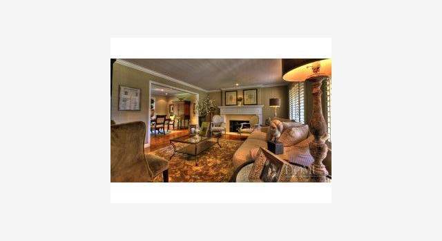 Photo of 1055 EASTWOOD Dr, Los Altos, CA 94024