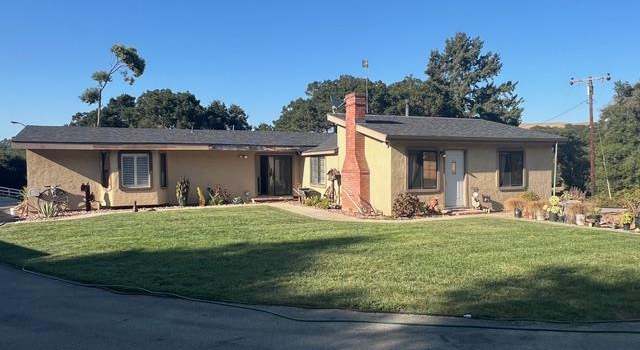 Photo of 114 Crazy Horse Canyon Rd, Prunedale, CA 93907