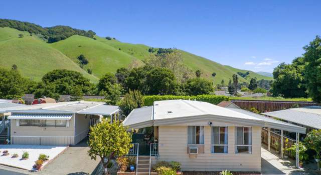 Photo of 711 Old Canyon Rd #26, Fremont, CA 94538