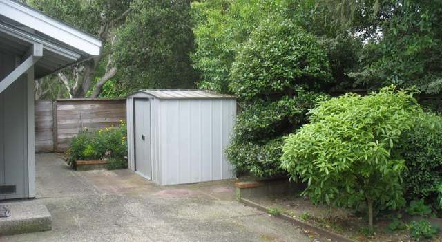 Photo of 6 Sylvan Pl, Monterey, CA 93940