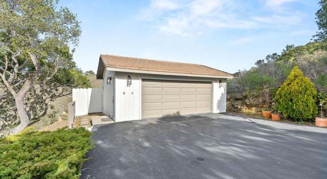 Photo of 27560 Mooncrest Dr, Carmel Valley, CA 93923
