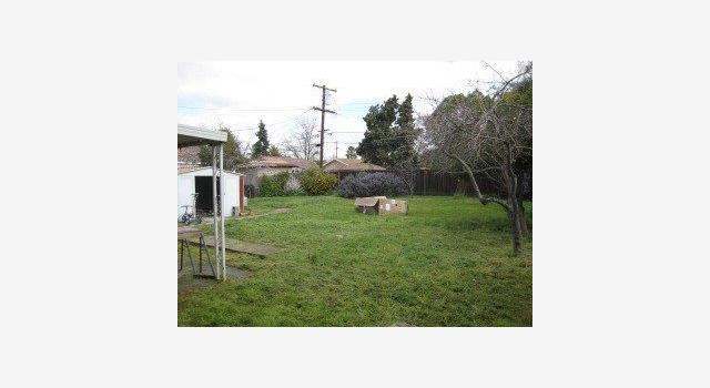 Photo of 13000 PFEIFLE Ave, San Jose, CA 95111