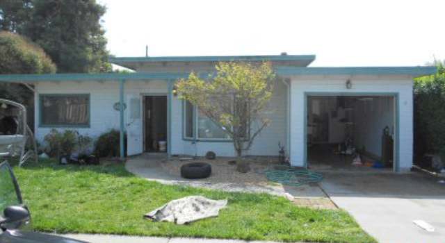 Photo of 1404 YOUNG St, San Mateo, CA 94401