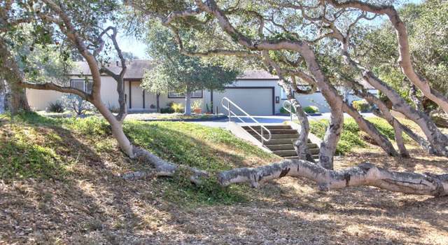 Photo of 3080 Crumpton Ln #6, Marina, CA 93933