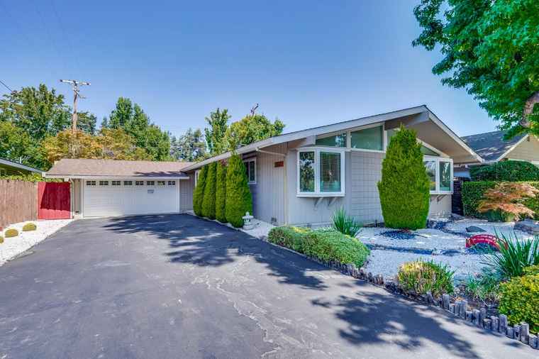 Photo of 3887 Shasta Dr SANTA CLARA, CA 95051