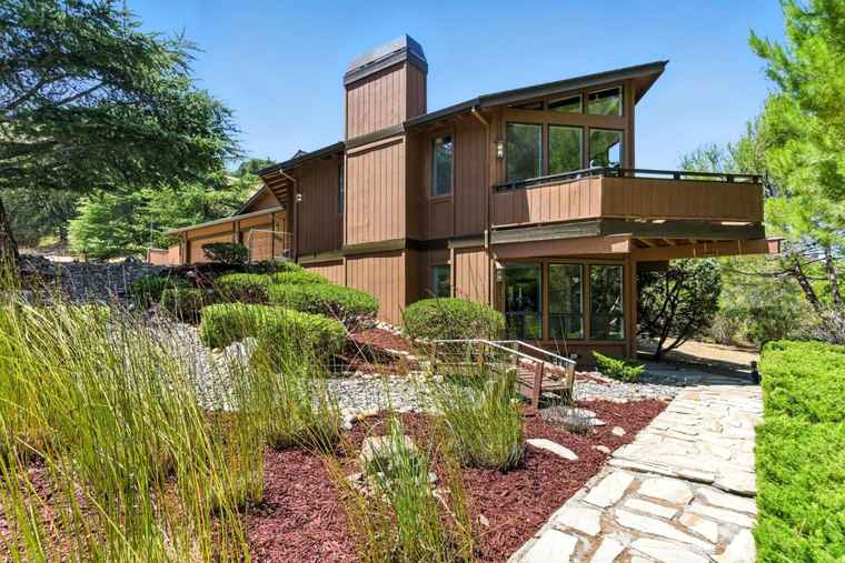 Photo of 12391 Farr Ranch Ct SARATOGA, CA 95070