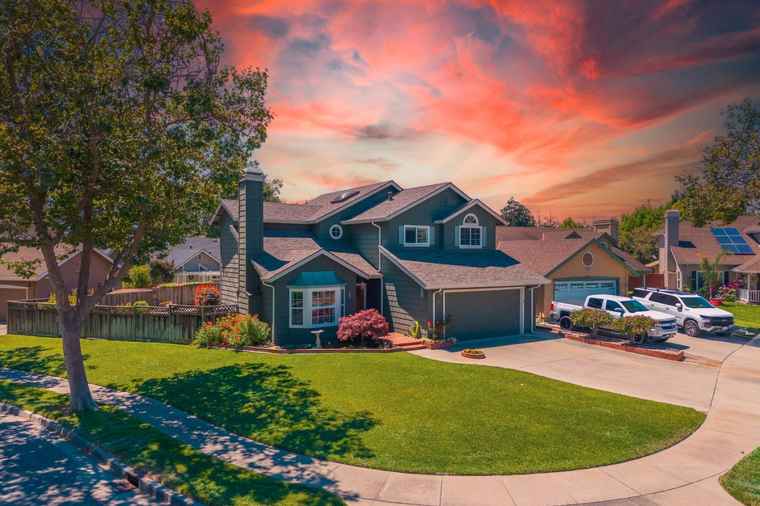 Photo of 1 Woodbury Cir SALINAS, CA 93906