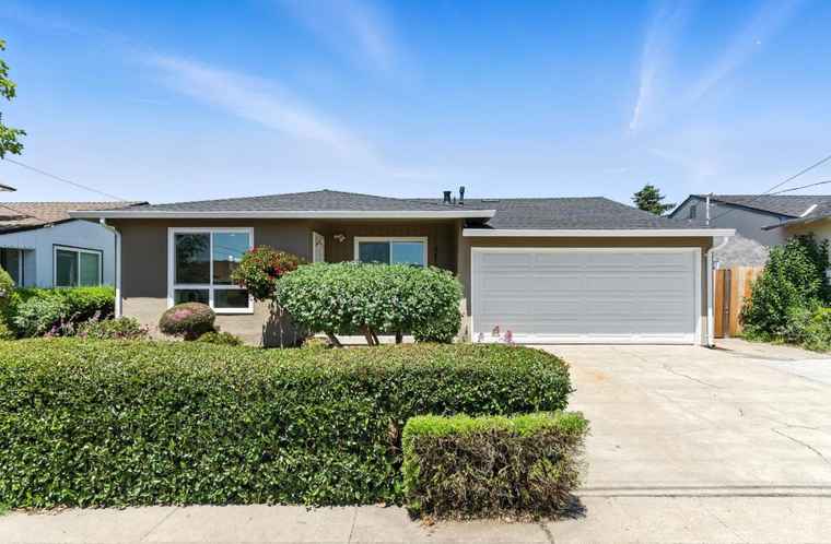 Photo of 36194 Magellan Dr FREMONT, CA 94536