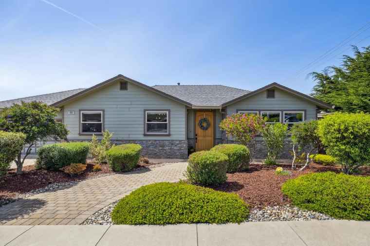 Photo of 456 Grand Blvd Half Moon Bay, CA 94019