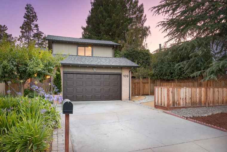 Photo of 109 Cardiff Pl SANTA CRUZ, CA 95060