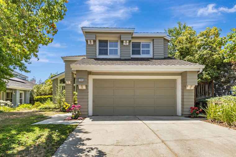 Photo of 11563 Country Spring Ct CUPERTINO, CA 95014