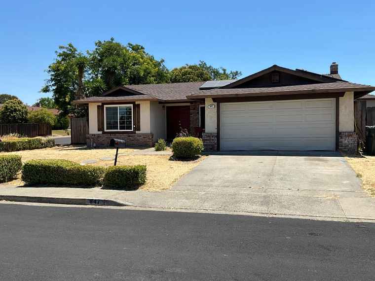 Photo of 847 Carpetta Cir PITTSBURG, CA 94565