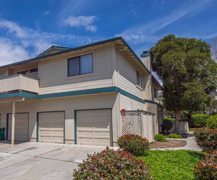Photo of 216 Silver Leaf Dr Unit C WATSONVILLE, CA 95076