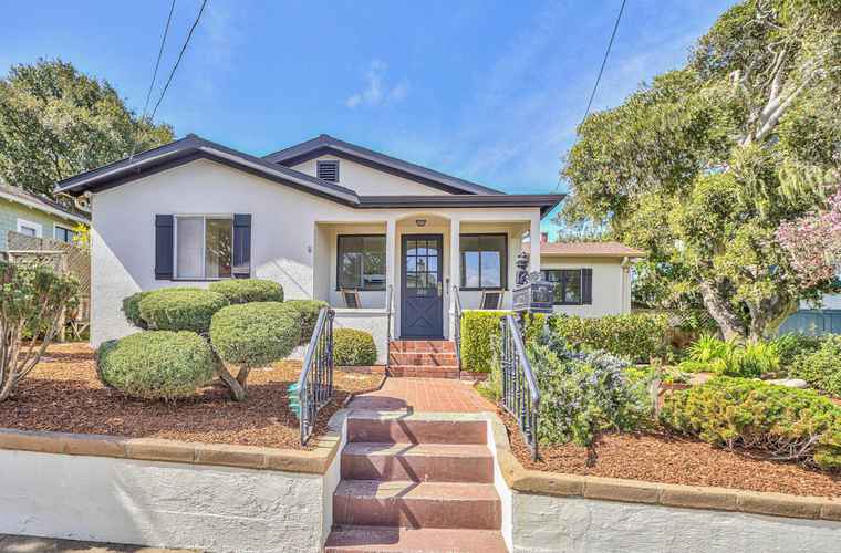 Photo of 310 Cypress Ave Pacific Grove, CA 93950