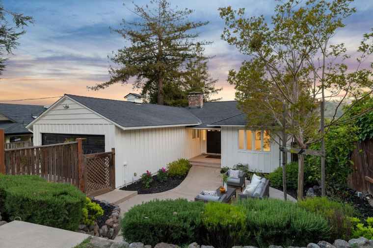 Photo of 2109 Arthur Ave BELMONT, CA 94002