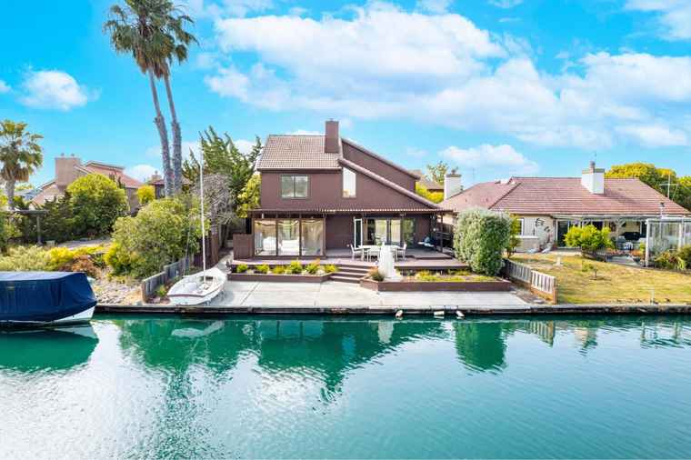 Photo of 707 Santa Cruz Ln Foster City, CA 94404