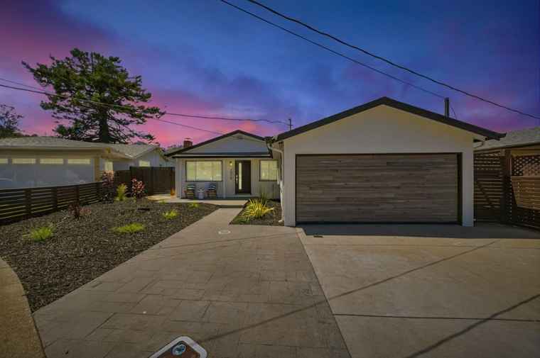 Photo of 1016 S Rosita Ct PACIFICA, CA 94044