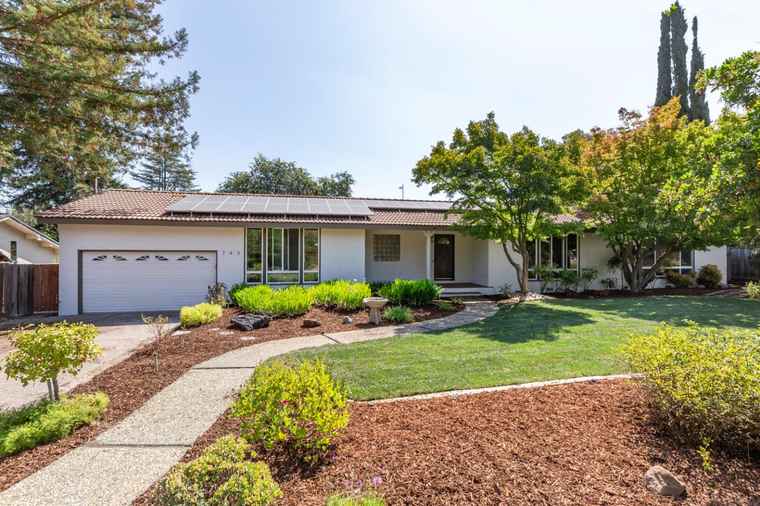 Photo of 743 Santa Rita Ave LOS ALTOS, CA 94022