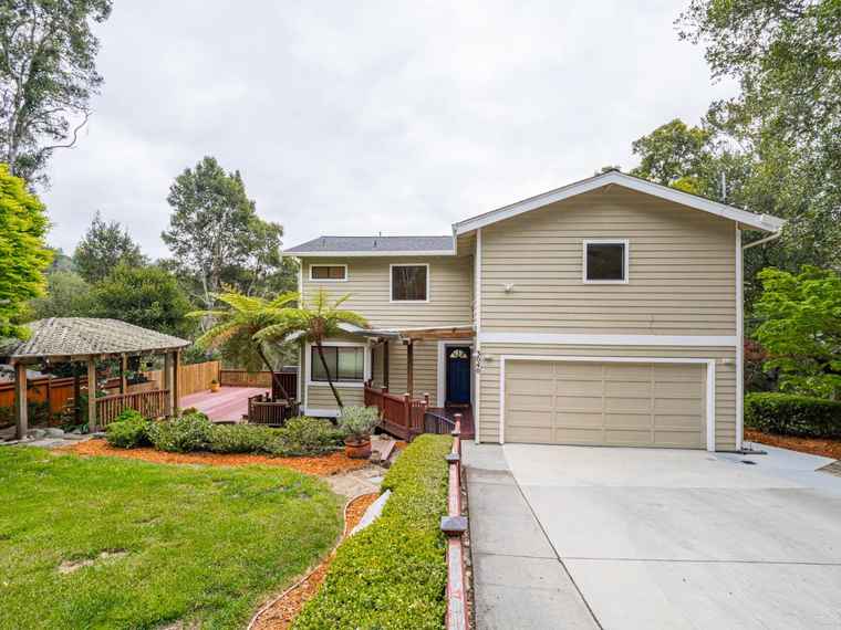 Photo of 3040 Pacific Heights Dr APTOS, CA 95003