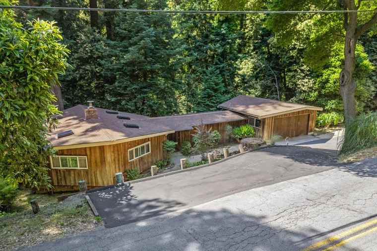 Photo of 769 Cathedral Dr APTOS, CA 95003