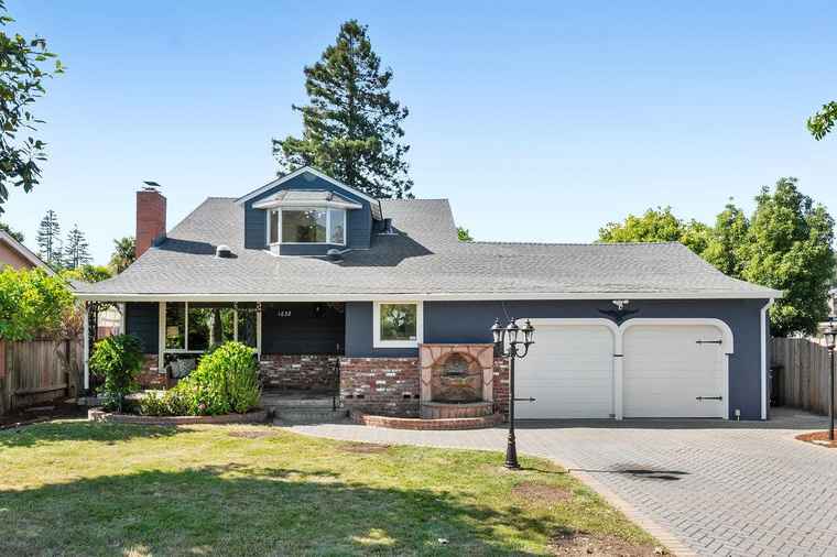 Photo of 1632 Ralston Ave BELMONT, CA 94002