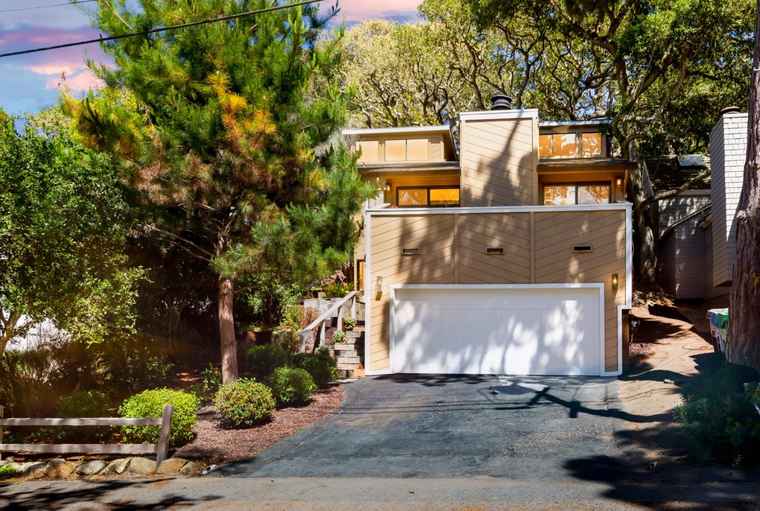 Photo of 0 San Carlos 4 NE of 3rd Ave CARMEL, CA 93923