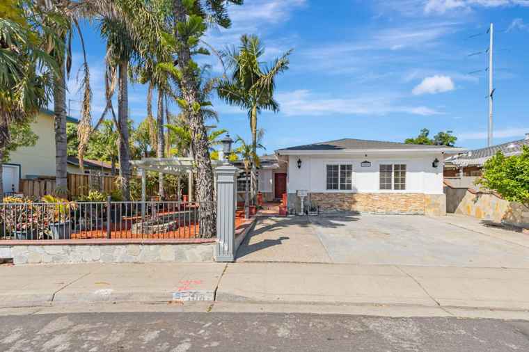 Photo of 1087 Starlite Dr MILPITAS, CA 95035