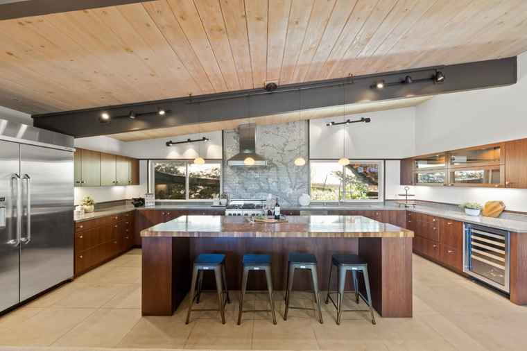 Photo of 1220 Chula Vista Dr BELMONT, CA 94002