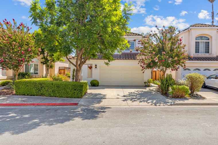 Photo of 507 Via Sorrento MORGAN HILL, CA 95037