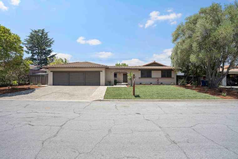 Photo of 12277 Candy Ct SARATOGA, CA 95070