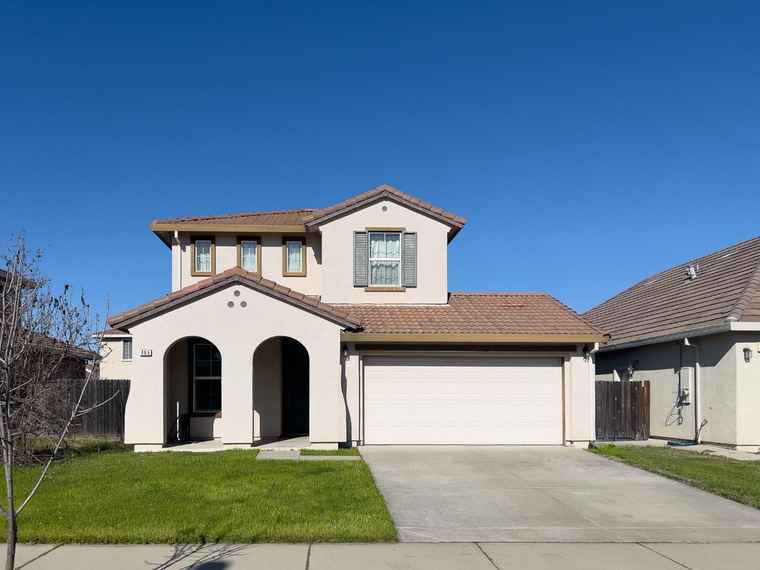 Photo of 465 Tolman Way MERCED, CA 95348