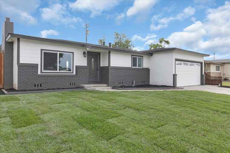 Photo of 440 E Laurel Dr SALINAS, CA 93906